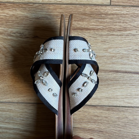 Antonio Melani Women’s Sandals with Rhinestones, 7 M, Black and Cream, Worn Once - Picture 7 of 8